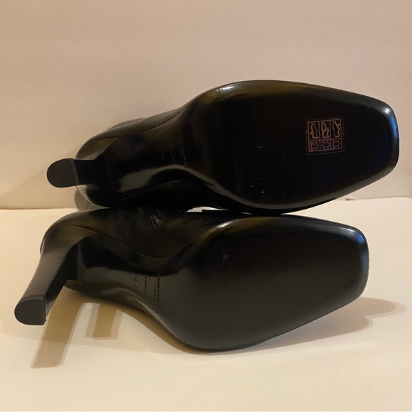 Saint Laurent Square Toe Heeled Boots - Picture 5 of 9